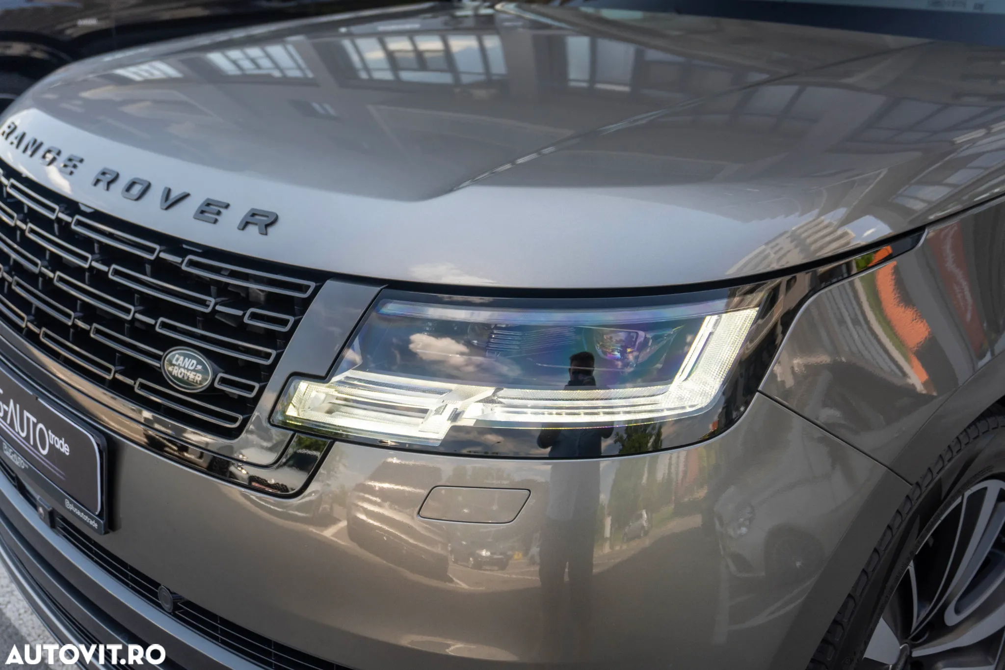 Land Rover Range Rover 3.0 I6 D300 MHEV HSE - 4