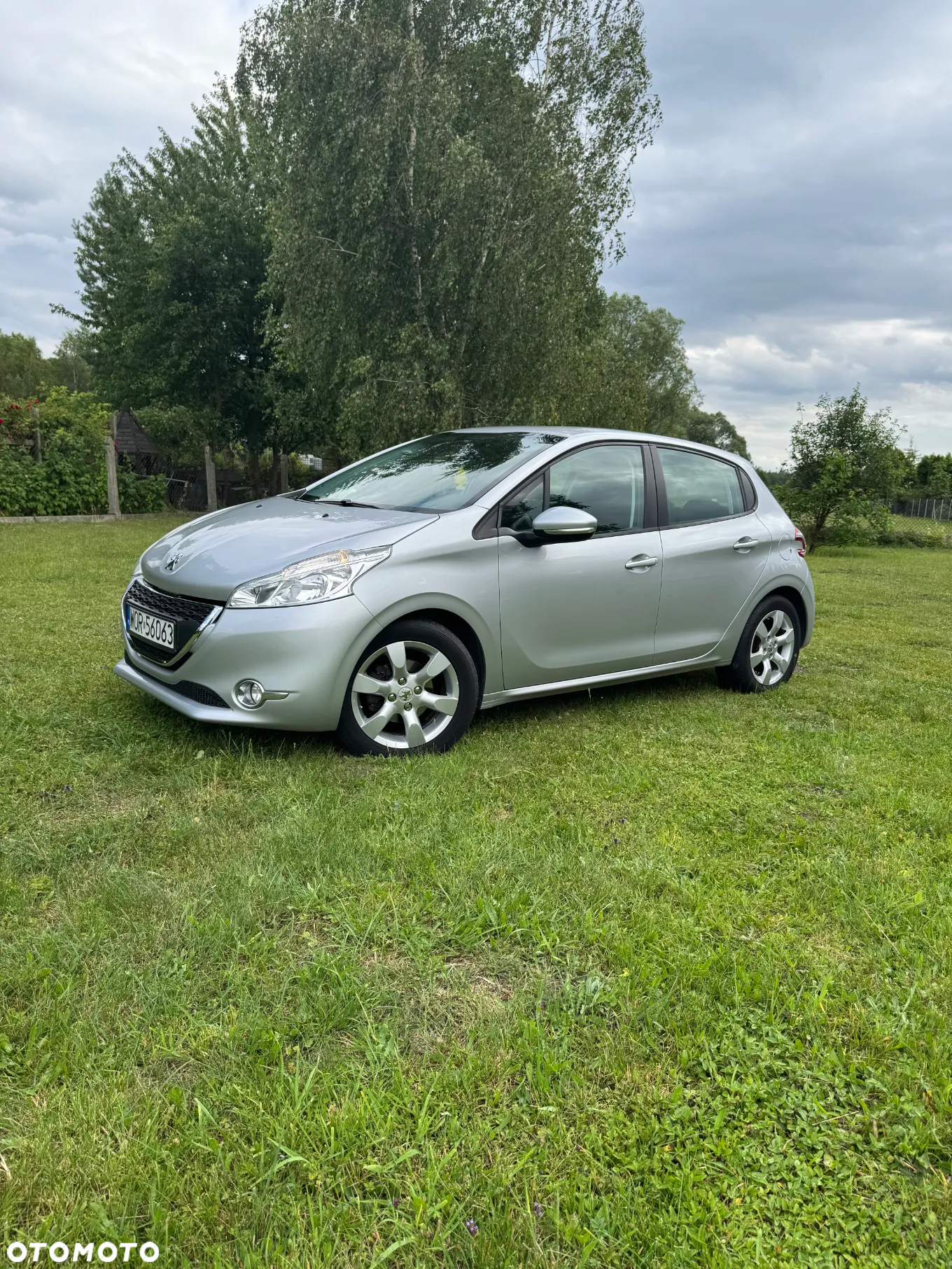 Peugeot 208 1.6 e-HDi Active STT - 8
