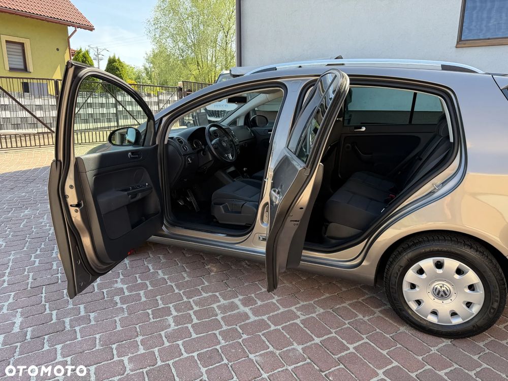 Volkswagen Golf Plus 1.2 TSI Style - 33