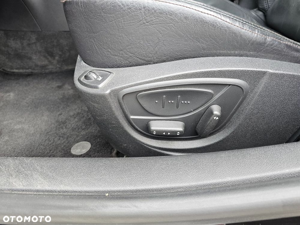 Renault Laguna Grandtour 2.0 dCi Initiale - 12