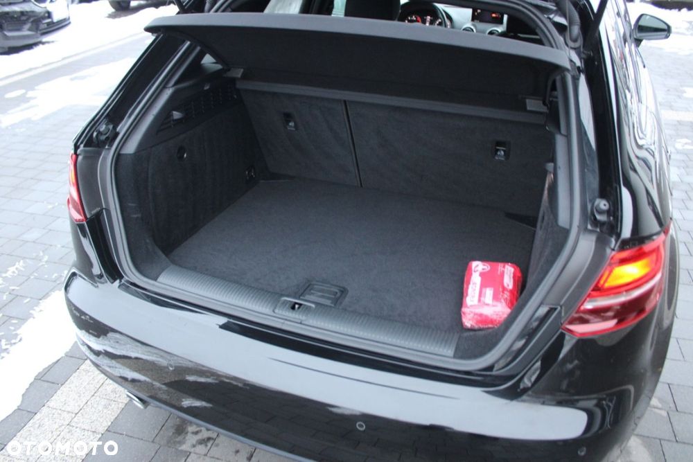 Audi A3 Sportback - 8