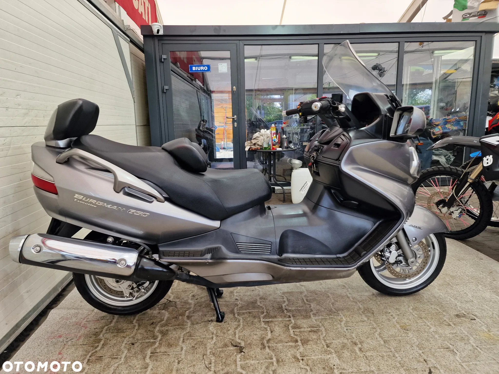 Suzuki Burgman - 18