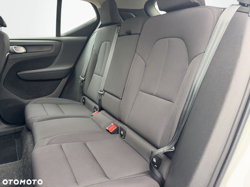 Volvo XC 40 - 13