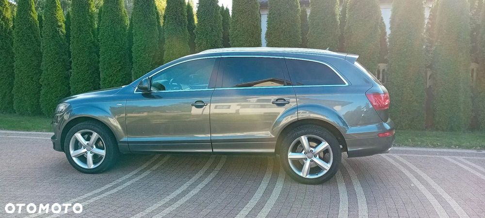 Audi Q7 - 12