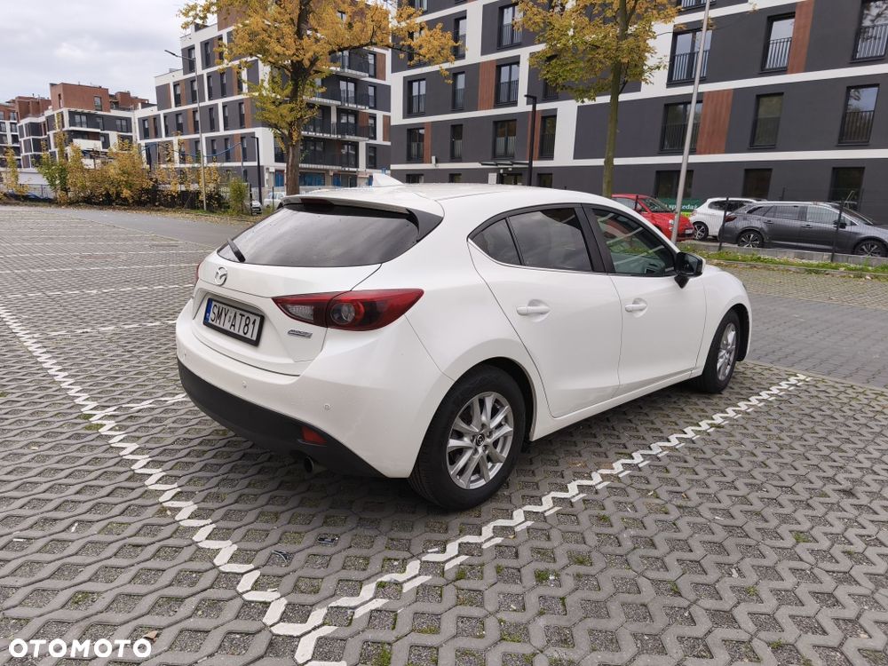 Mazda 3 - 4