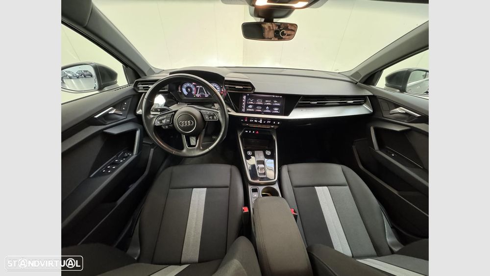 Audi A3 Limousine 30 TDI S line S tronic — fotografia 11