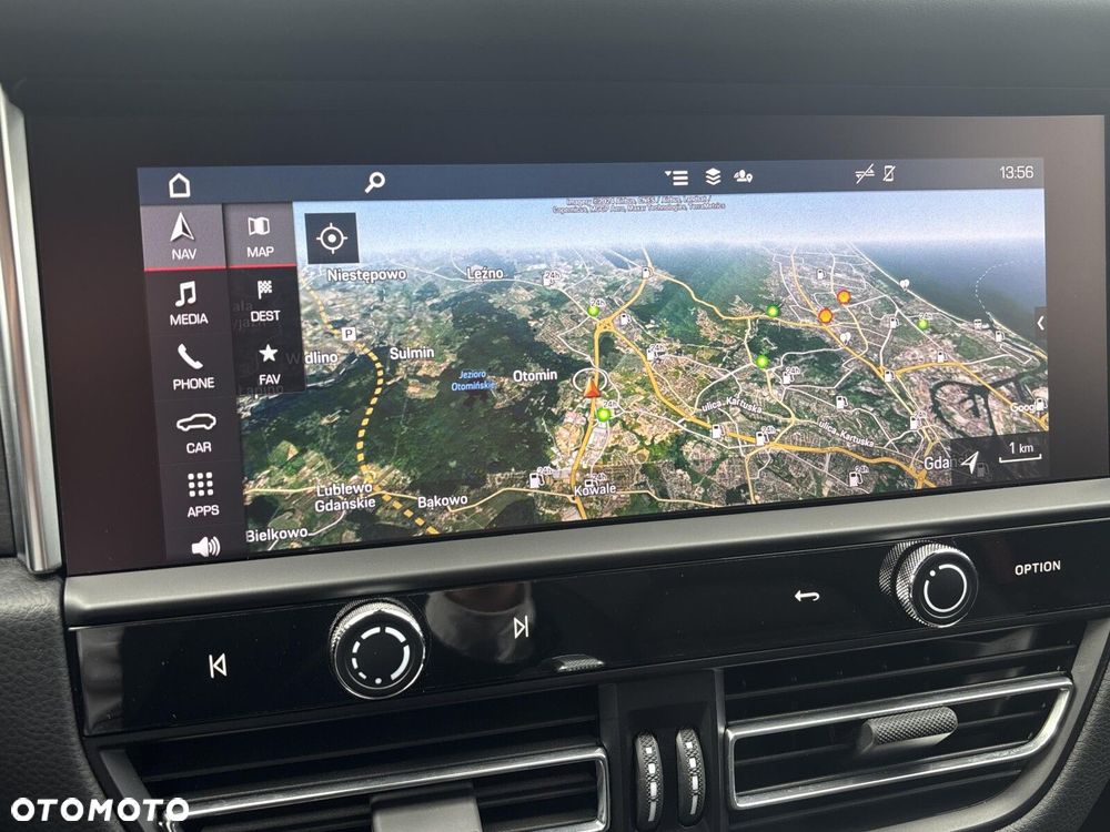 Porsche Macan - 23