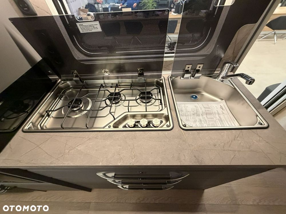 Hobby 490 Kmf De luxe - 14