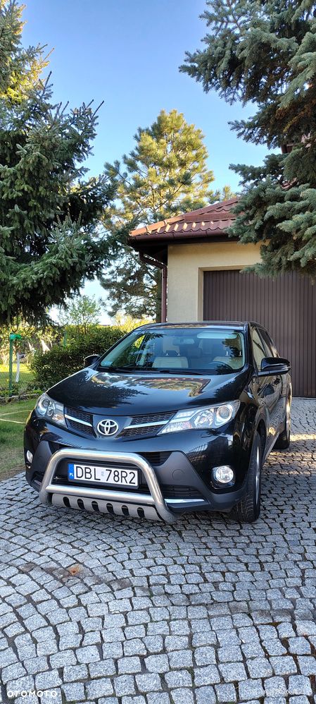 Toyota RAV4 - 4