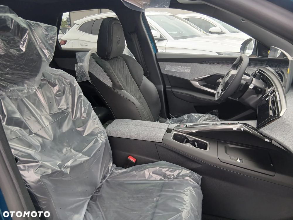Peugeot 3008 1.6 PHEV 225 GT Exclusive e-DCS7 - 8