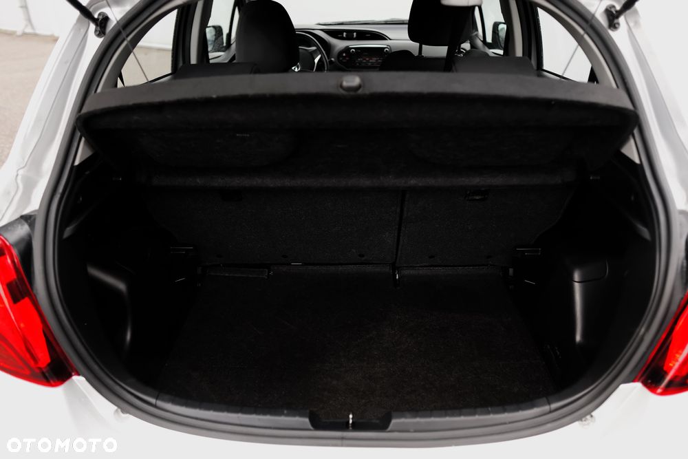 Toyota Yaris 1.0 Premium EU6 - 25