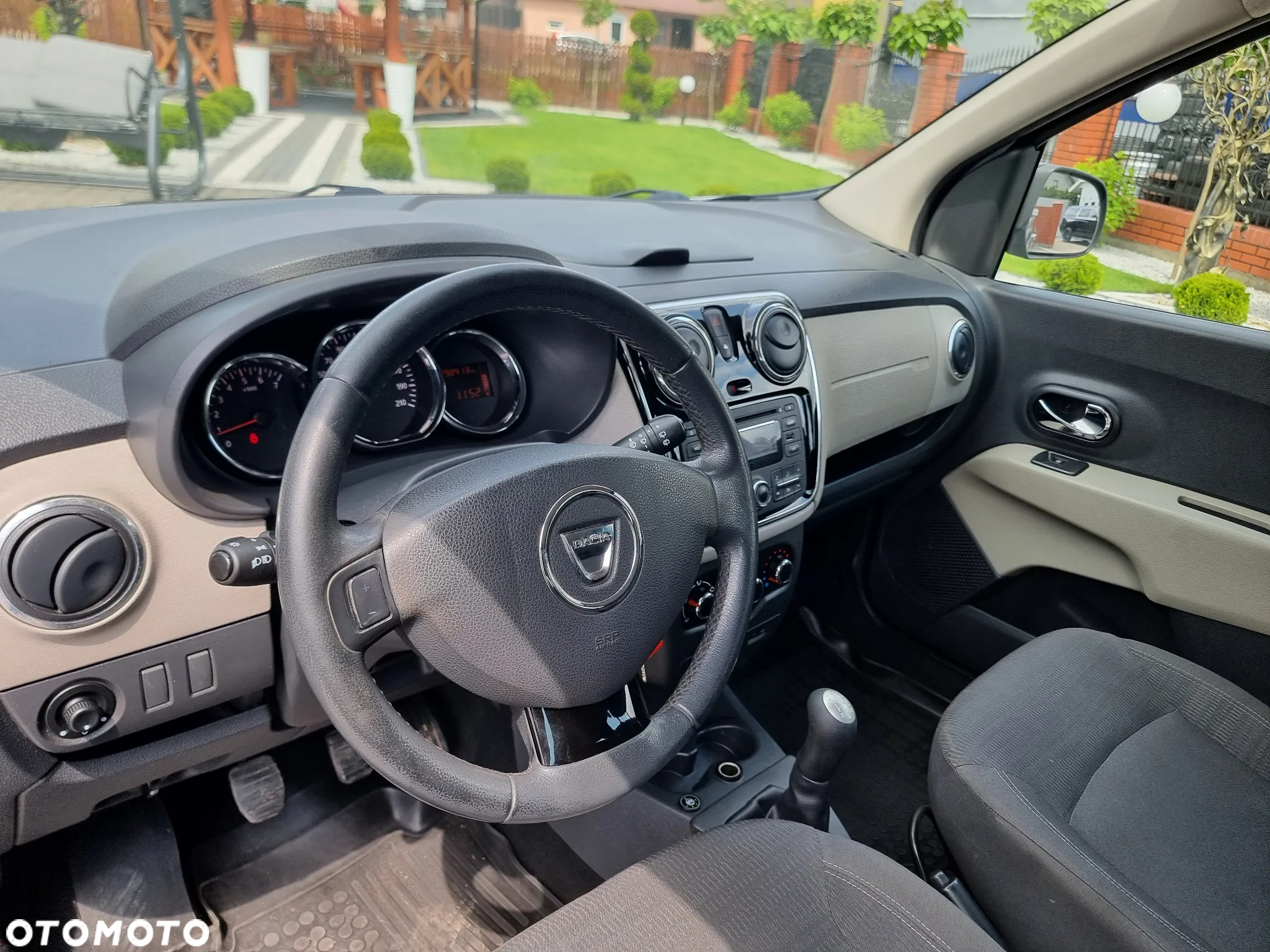 Dacia Lodgy 1.6 Ambiance - 17