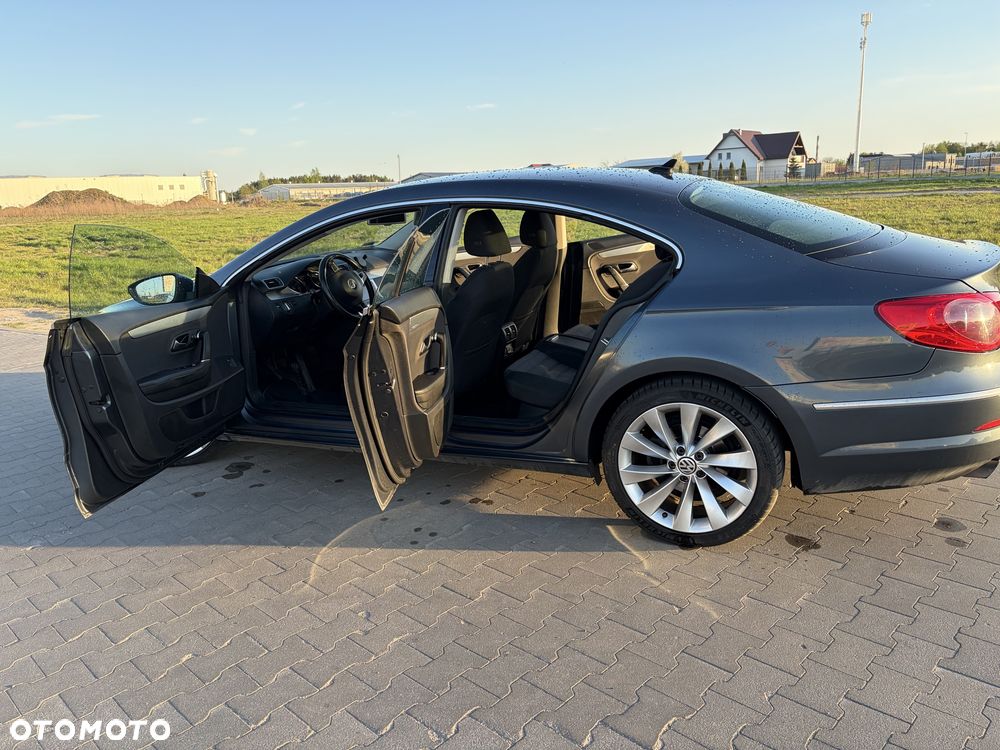 Volkswagen Passat CC - 5