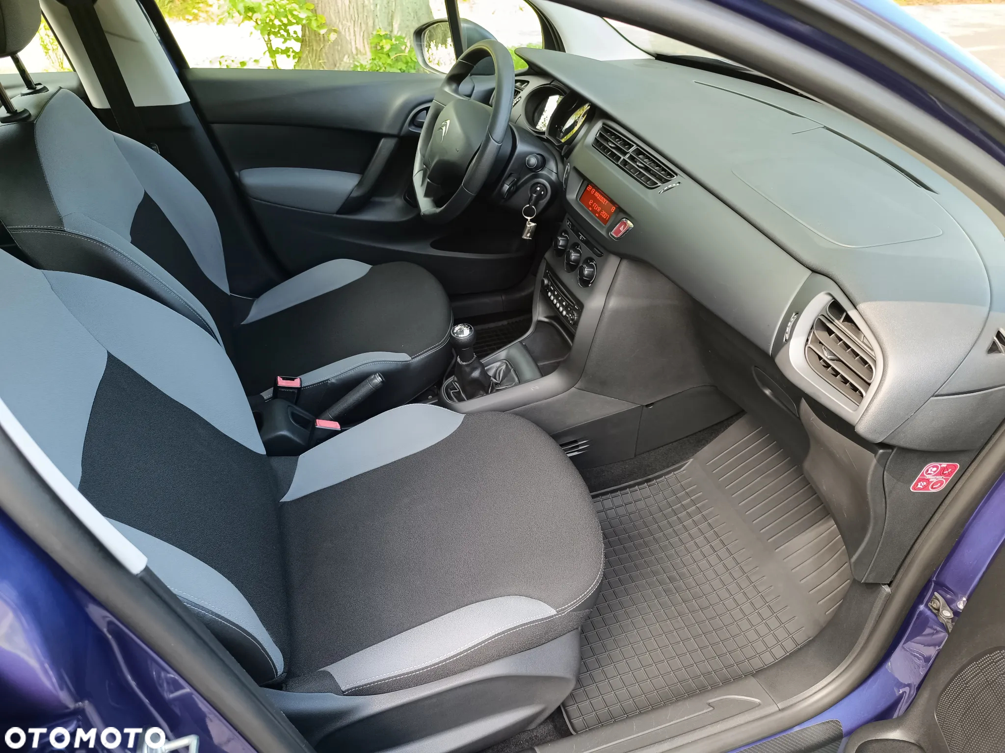 Citroën C3 1.0 PureTech Attraction - 25