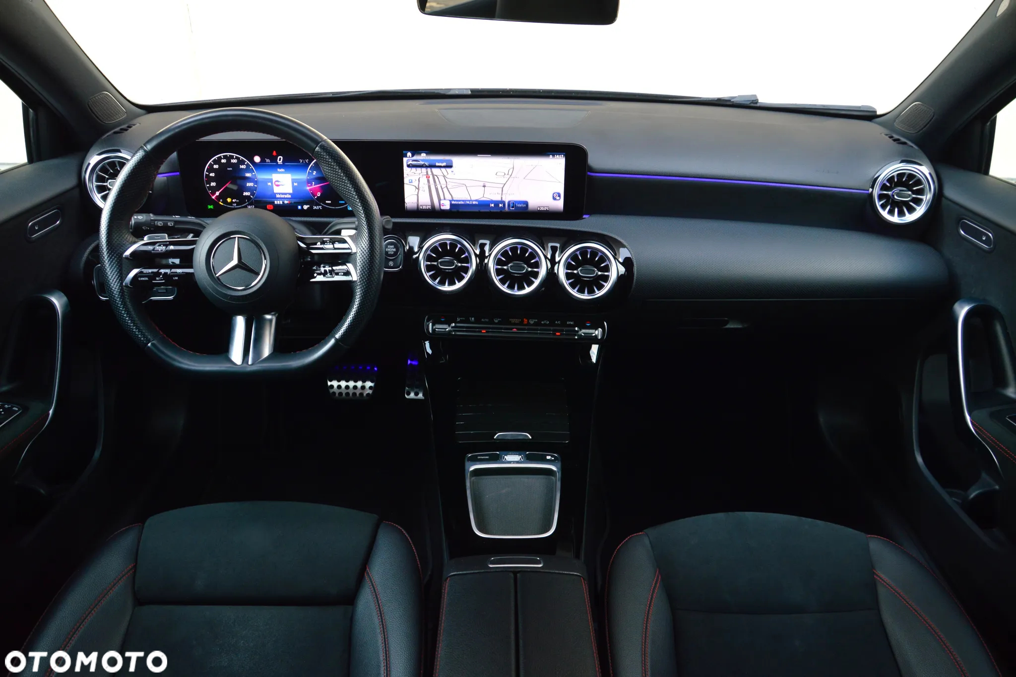 Mercedes-Benz Klasa A 200 AMG Line 7G-DCT - 3