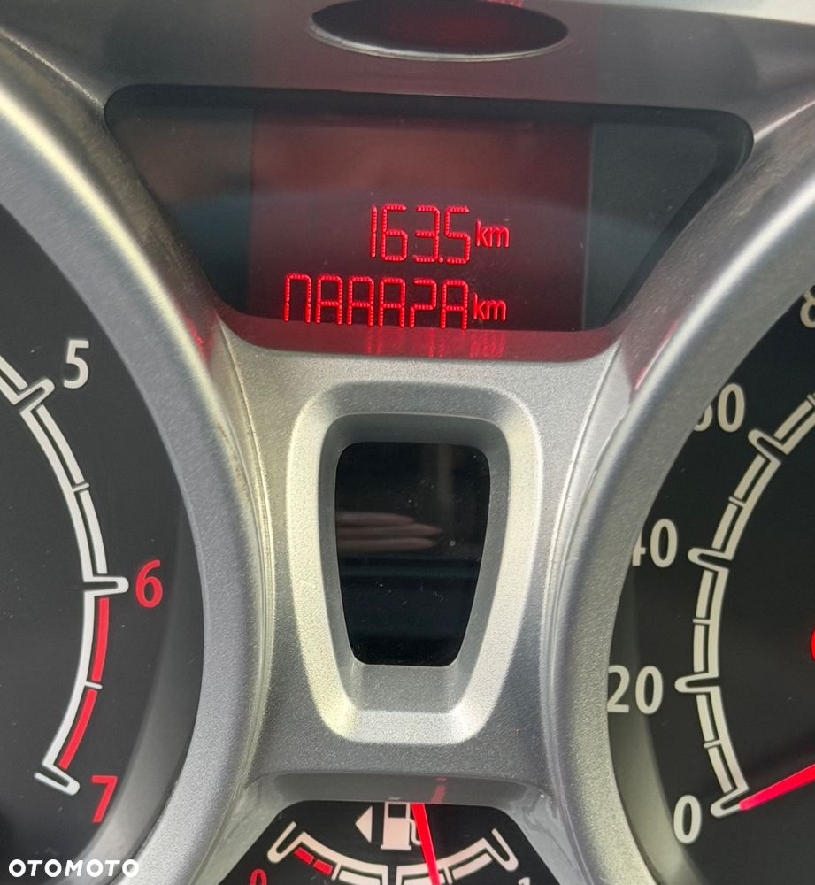 Ford Fiesta 1.25 Trend - 14