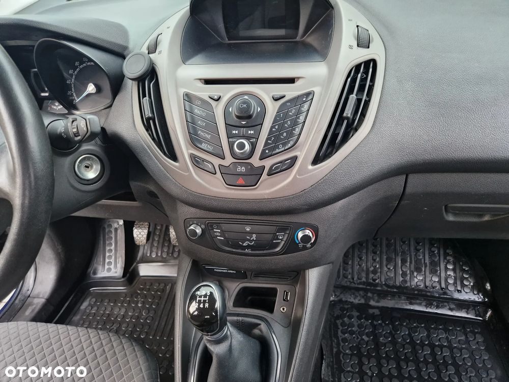 Ford Tourneo Courier 1.5 TDCi Trend - 5