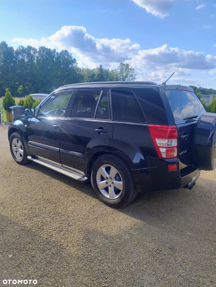 Suzuki Grand Vitara 2.0 De luxe - 10