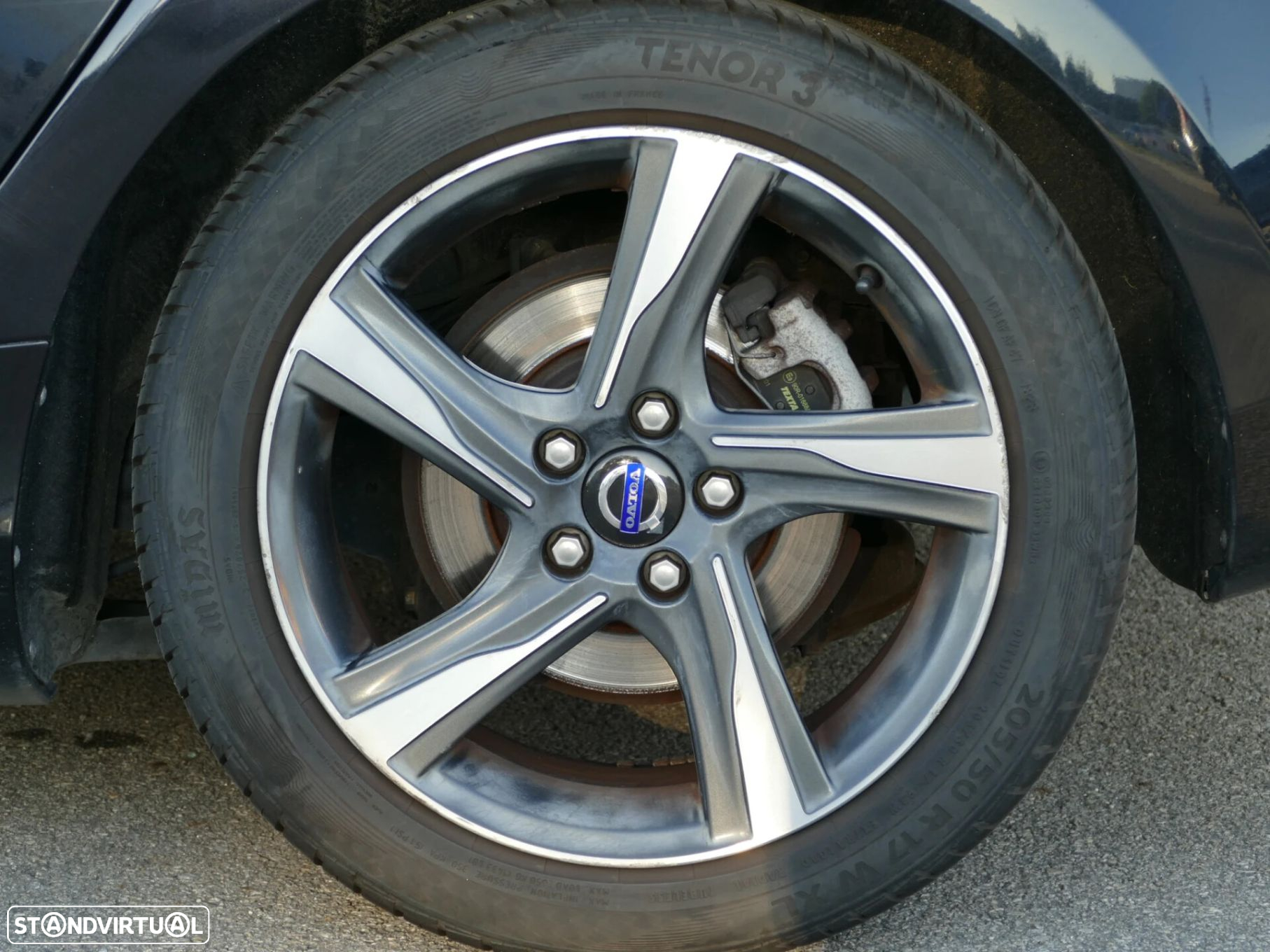Volvo V40 2.0 D2 R-Design Momentum - 13