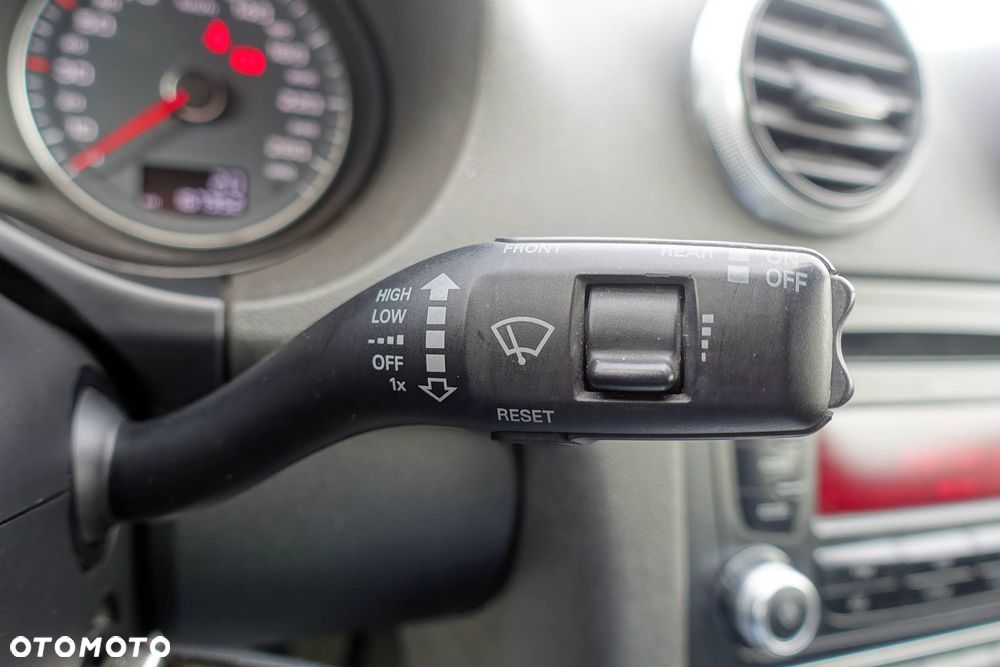 Audi A3 Sportback 1.4 TFSI Ambition - 19