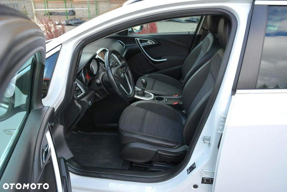 Opel Astra 1.4 Turbo Cosmo - 20