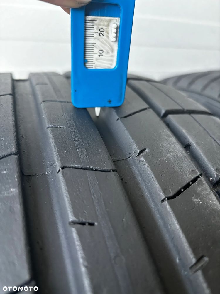 Opony letnie Pirelli P-Zero PZ4 - 235/35R20 - 2