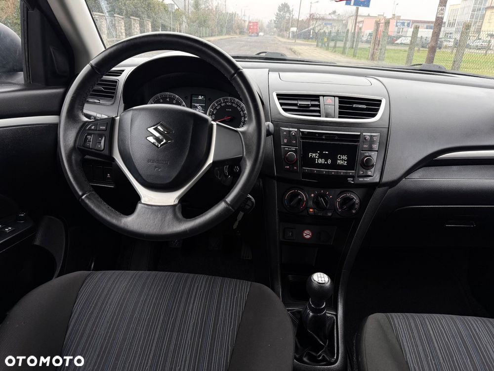 Suzuki Swift - 14