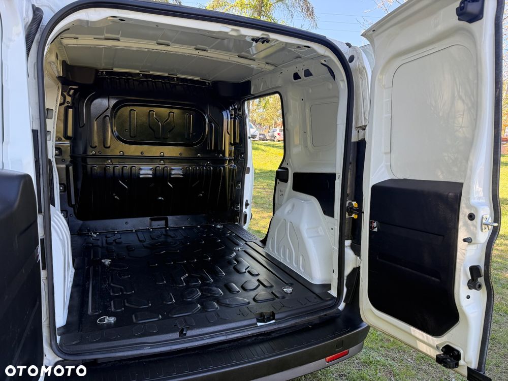 Fiat Doblo - 11