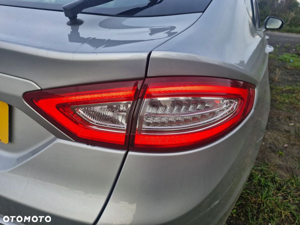 Ford Mondeo 1.6 TDCi Titanium - 9