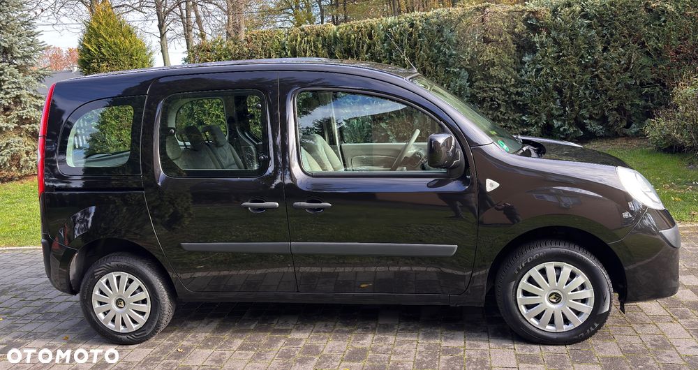 Renault Kangoo 1.6 8V Helios - 16