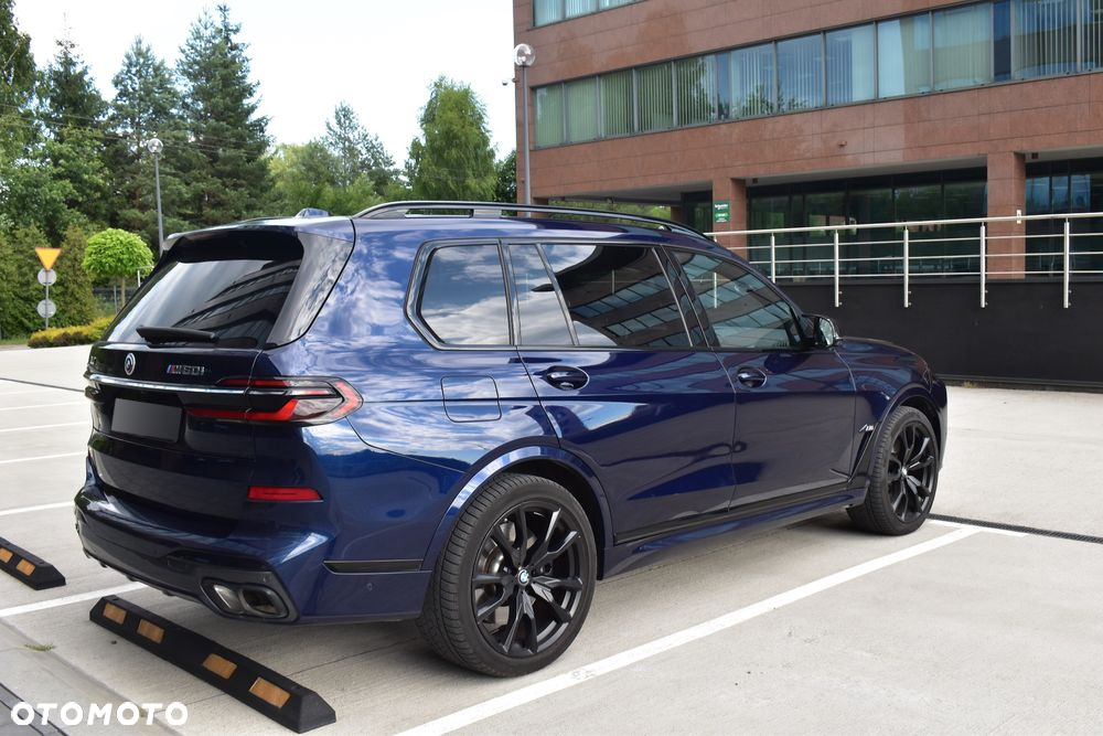 BMW X7 M50i sport - 17