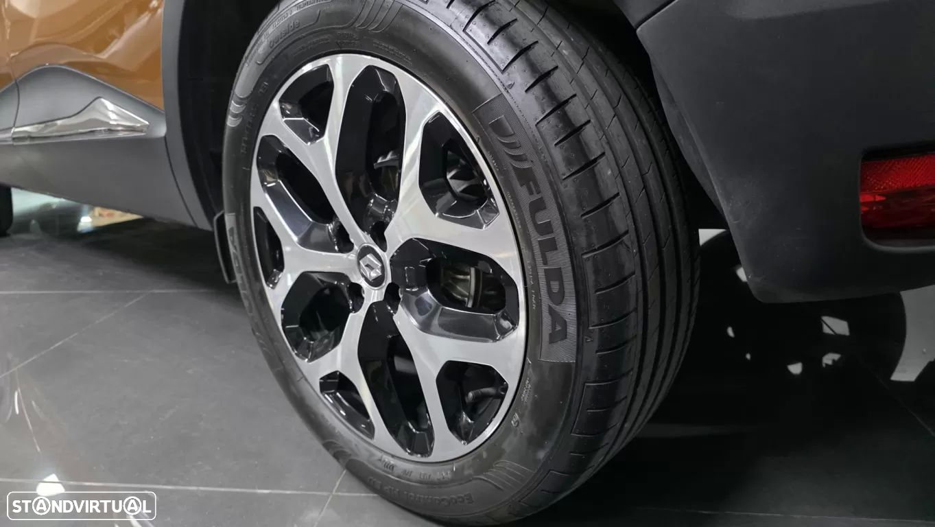 Renault Captur 0.9 TCE Exclusive XMOD - 24