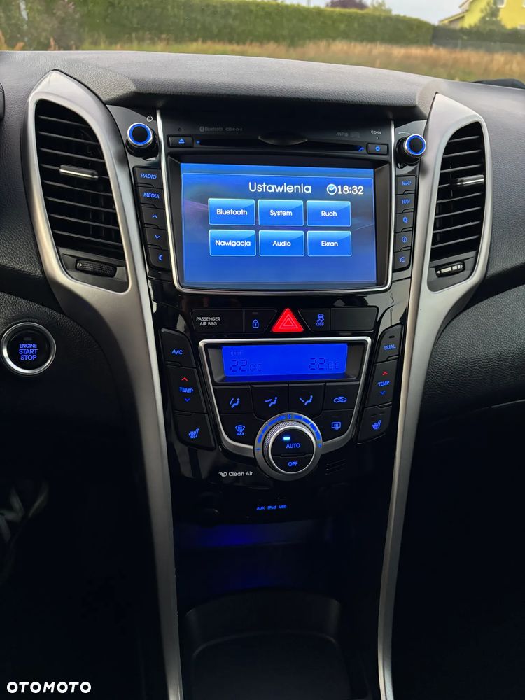 Hyundai i30 blue 1.6 CRDi Passion - 23