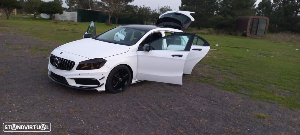 Mercedes-Benz A 160 CDI AMG Line - 26
