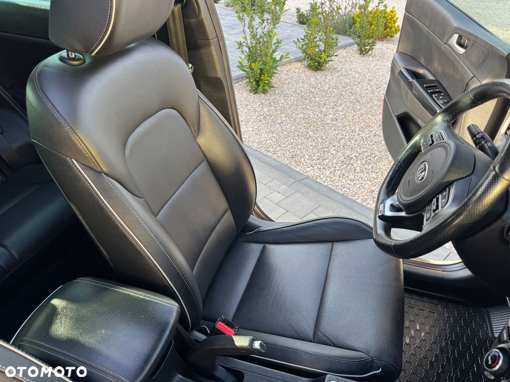 Kia Sportage 2.0 CRDI M AWD - 25