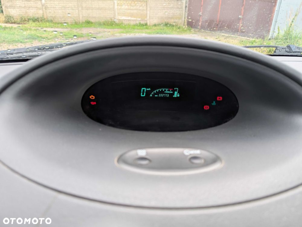 Toyota Yaris - 2