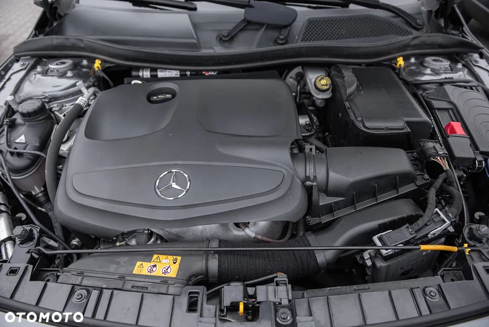 Mercedes-Benz GLA 200 7G-DCT Edition 1 - 36