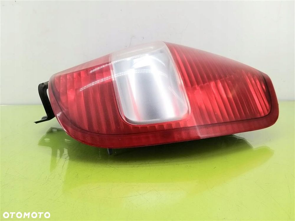 Lampa prawa tylna tył Honda Jazz II 2002-2008 5DRZWI - 5