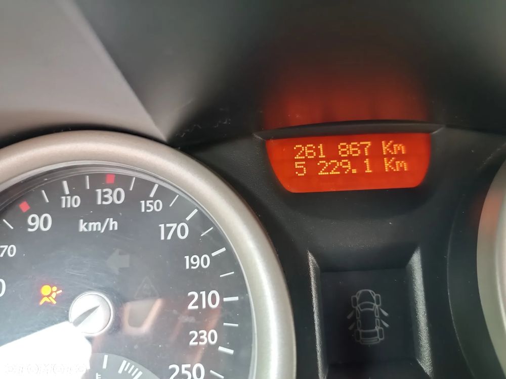 Renault Megane 1.9 dCi Luxe Dynamiq - 6
