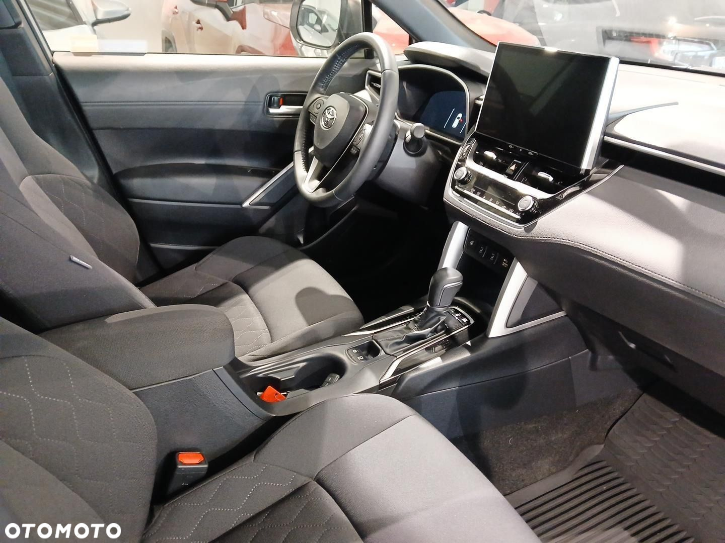Toyota Corolla Cross 2.0 Hybrid Style AWD - 9