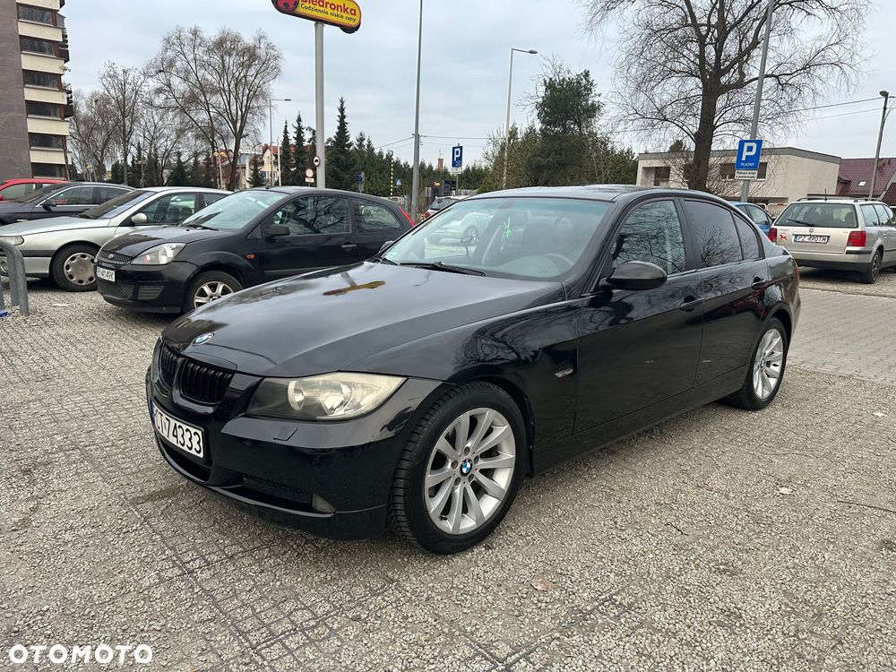 BMW Seria 3 318i - 5