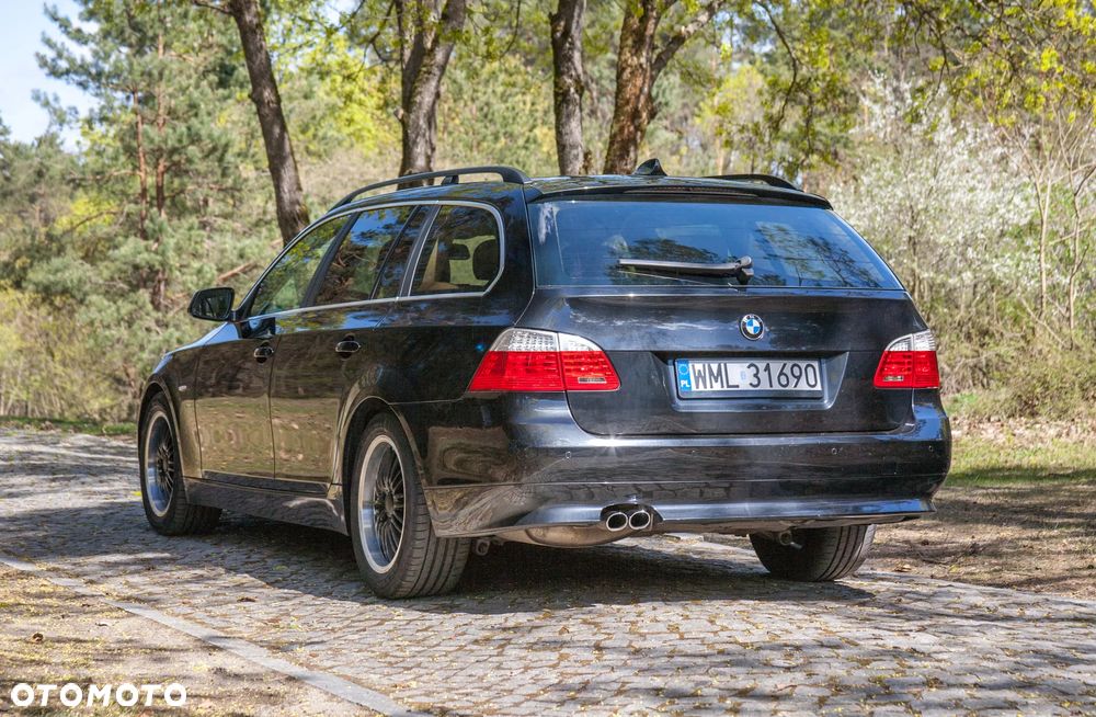 BMW Seria 5 525d - 16