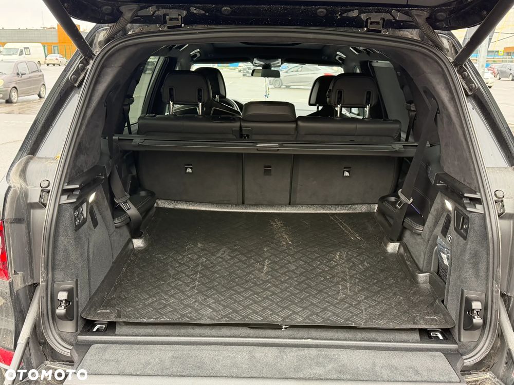 BMW X7 M50i sport - 21