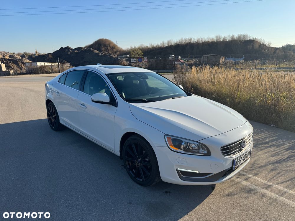 Volvo S60 - 1