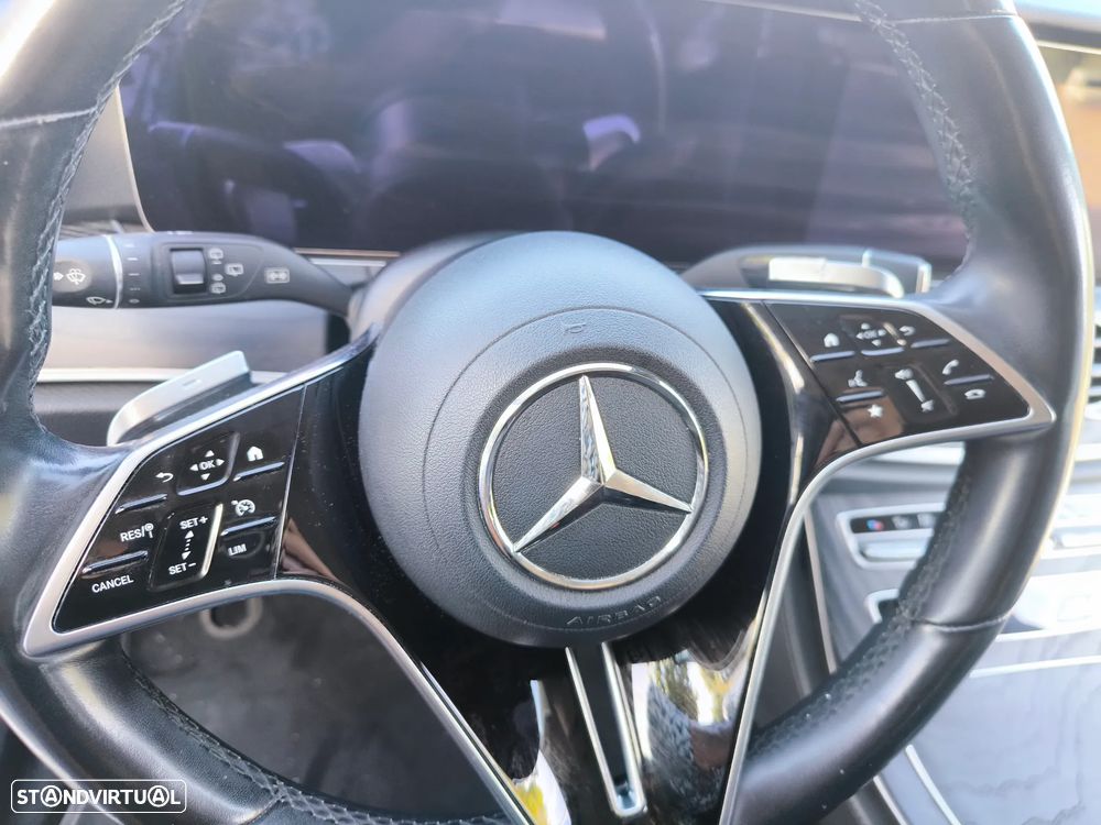 Mercedes-Benz E 300 de 4Matic 9G-TRONIC Avantgarde - 25