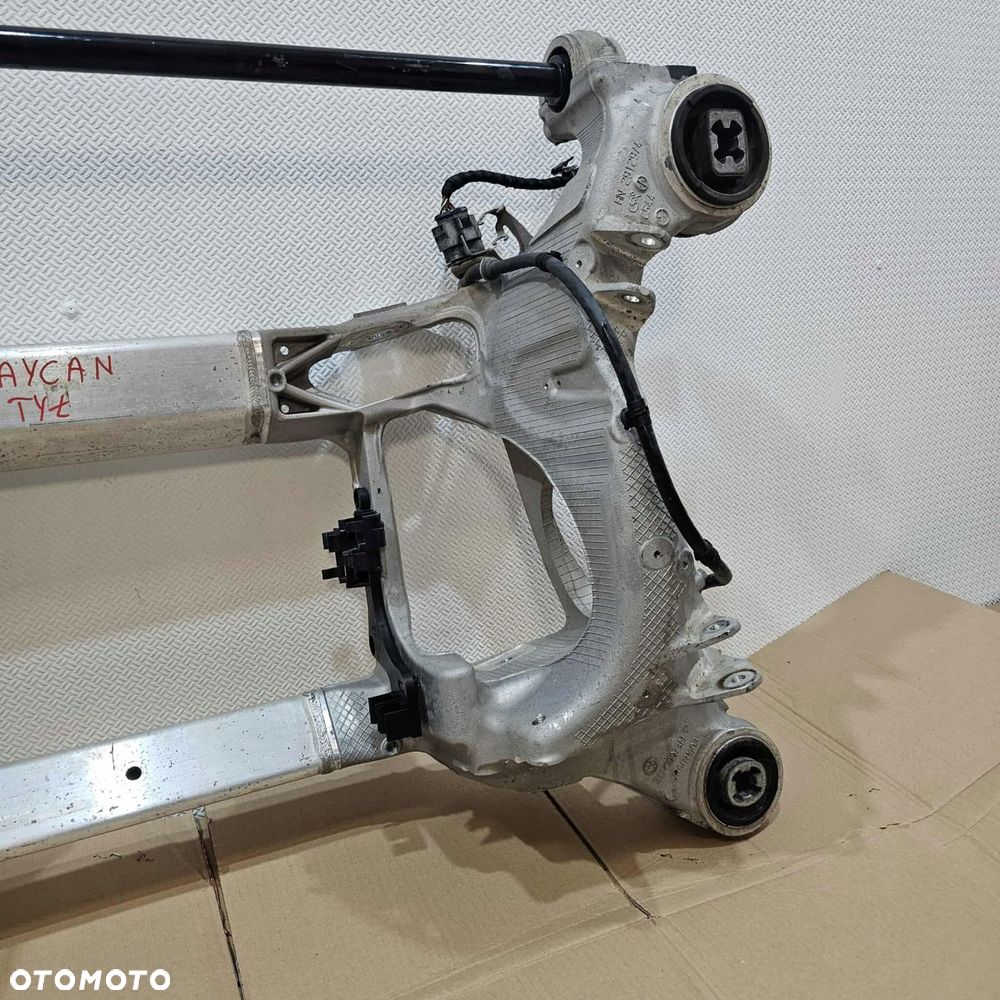 porsche taycan 9j1 wózek sanki belka tył tylna kołyska - 4