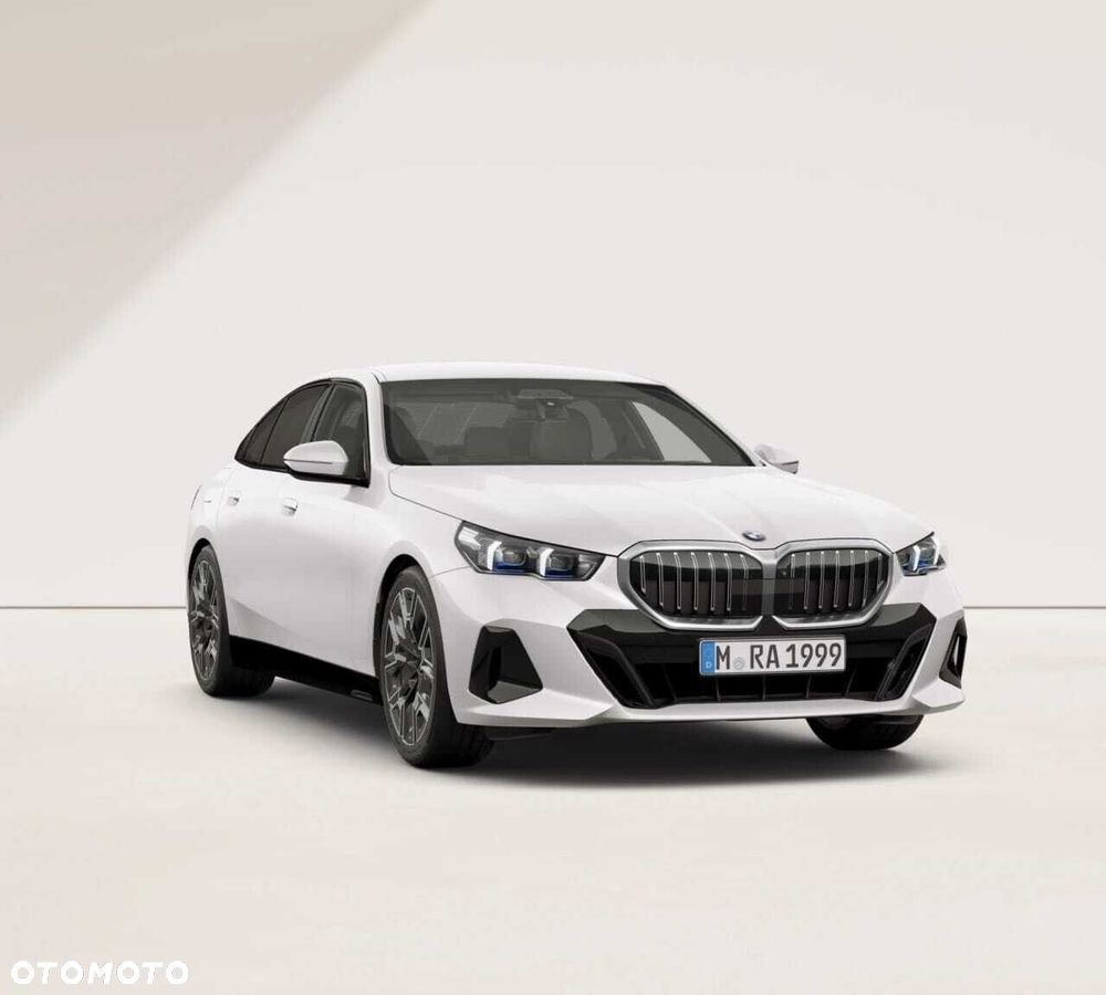 BMW Seria 5 520d xDrive mHEV M Sport - 7