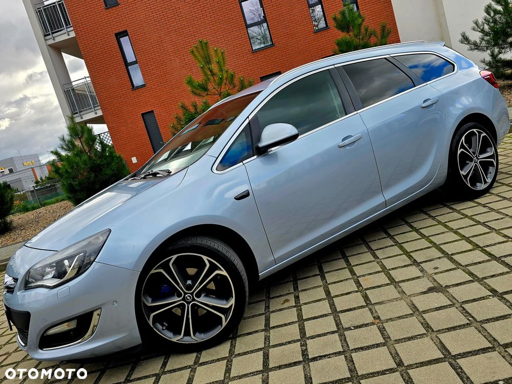 Opel Astra 2.0 CDTI Exklusiv - 9