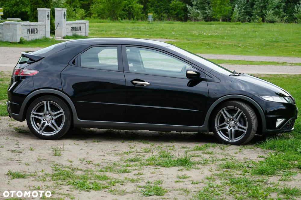 Honda Civic 1.8i-VTEC 50 Jahre Edition - 5