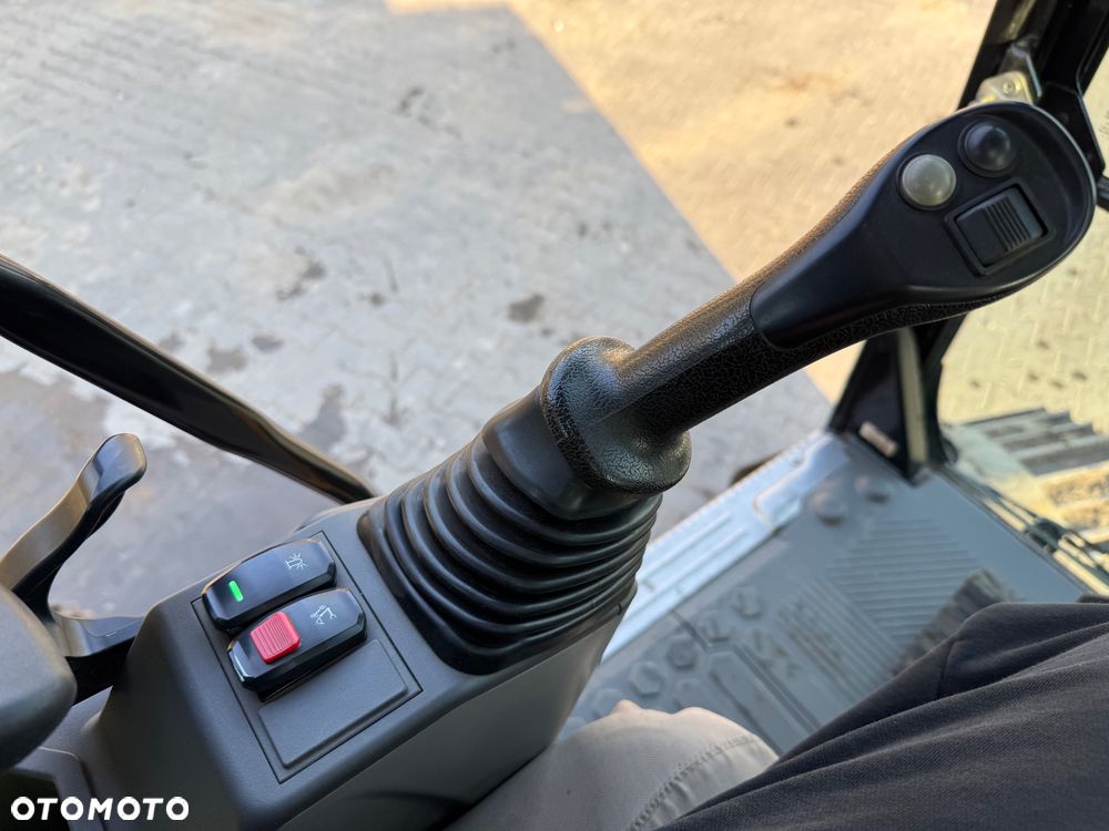 Caterpillar 320 NG New Generation , 323 - 10